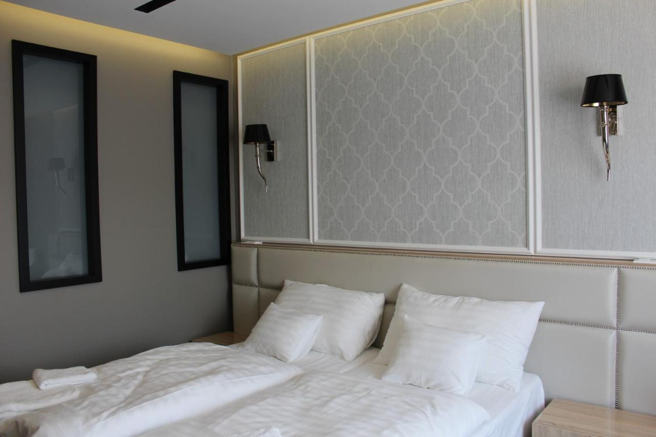 Merops Meszaros 4* Сексард